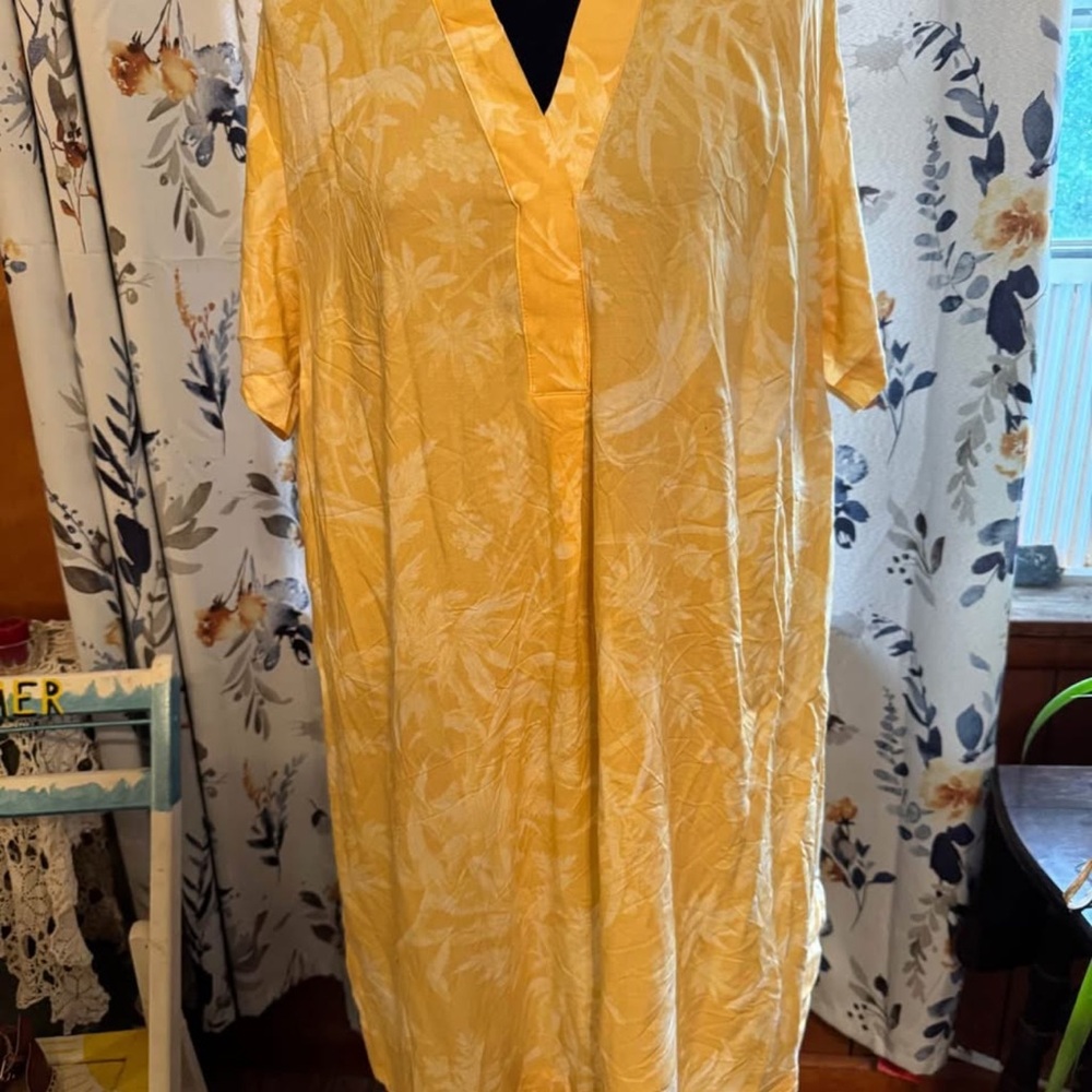 Yellow And Maroon Patterned Kaftan - image 2